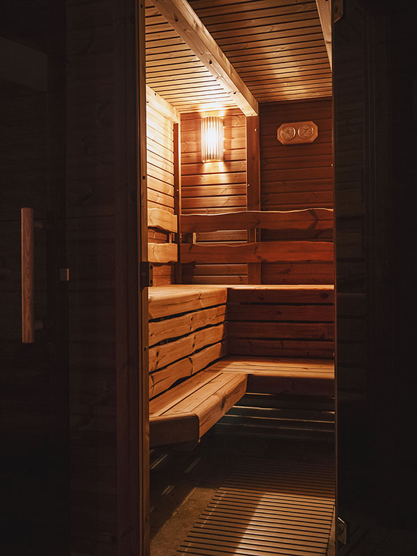 Wellness a klid v Rožnově pod Radhoštěm, penzion Anděl vs. Wellness Resort Energetic
